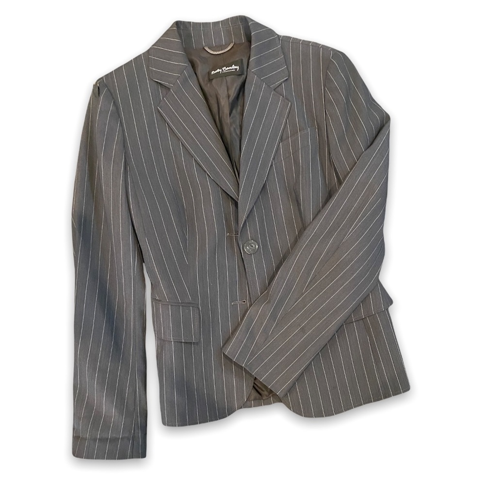 grey pinstripe blazer women